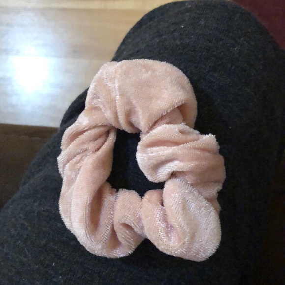 TRADES ONLY - Picture 1 of 1